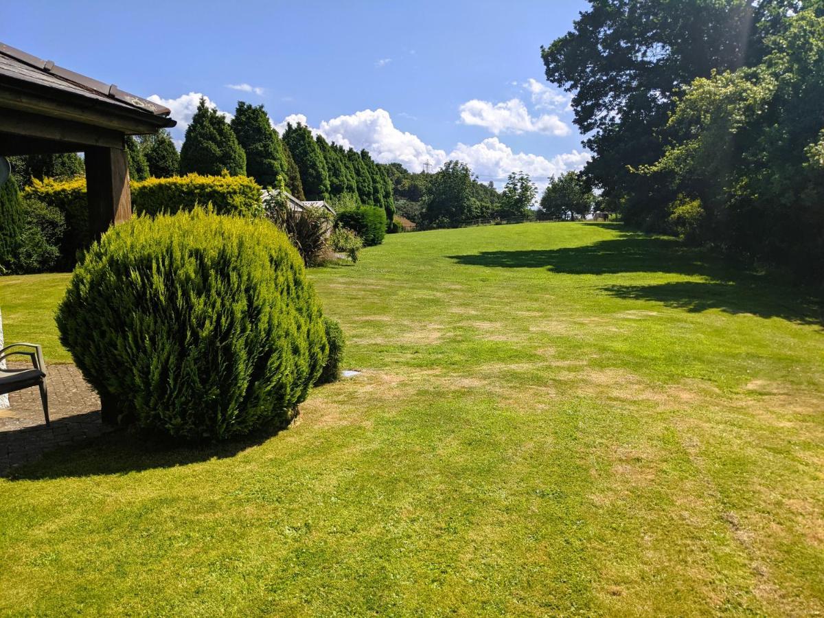 Laurel - Pet-Friendly Cottage With Indoor Pool, Hot Tub & Panoramic Snowdonia Views โคลวินเบย์ ภายนอก รูปภาพ